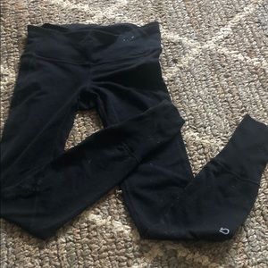 Gap fit leggings